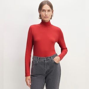 Everlane supima microrib turtleneck size medium, red